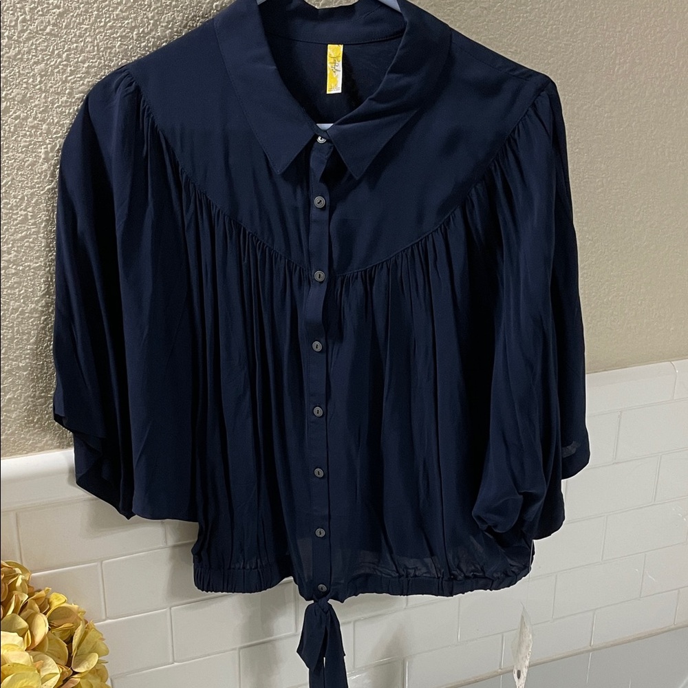 Free People Navy Blouse . NEW with Tags - Picture 1 of 7